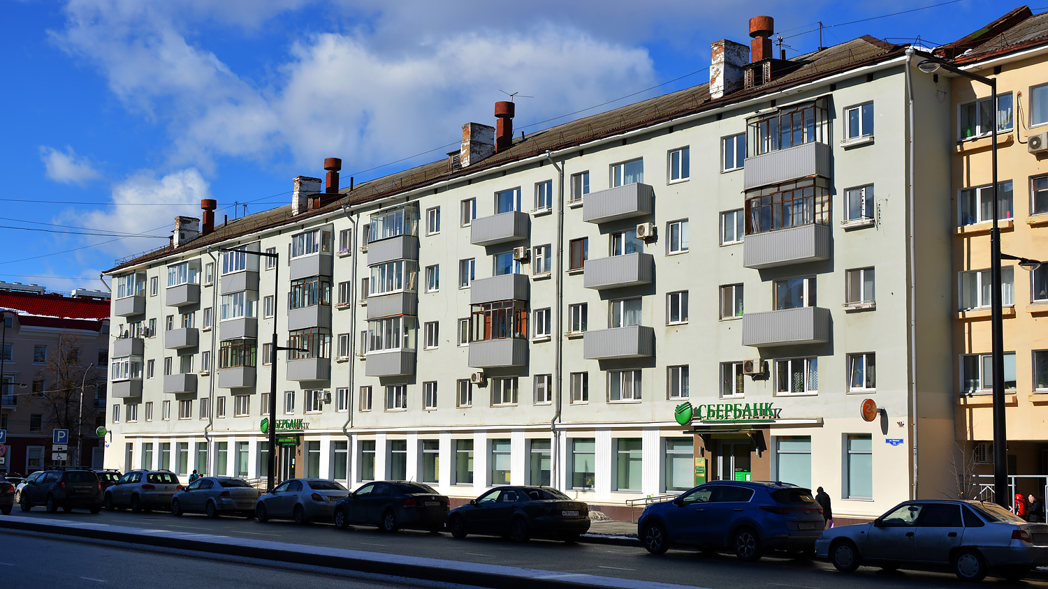 Perm, Улица Ленина, 75 / Улица Толмачёва, 34