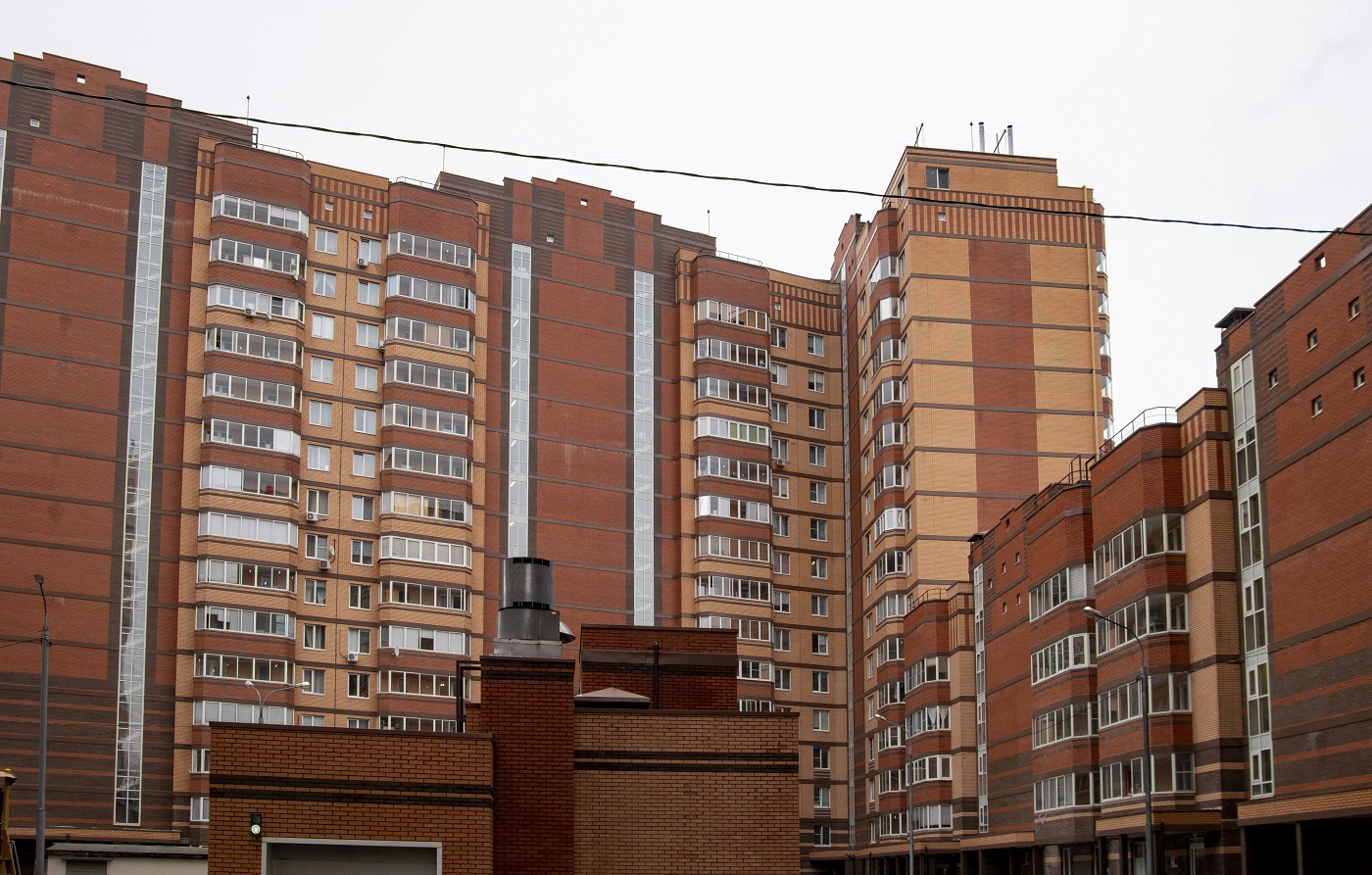 Химки, Микрорайон Сходня, Ленинградская улица, 1