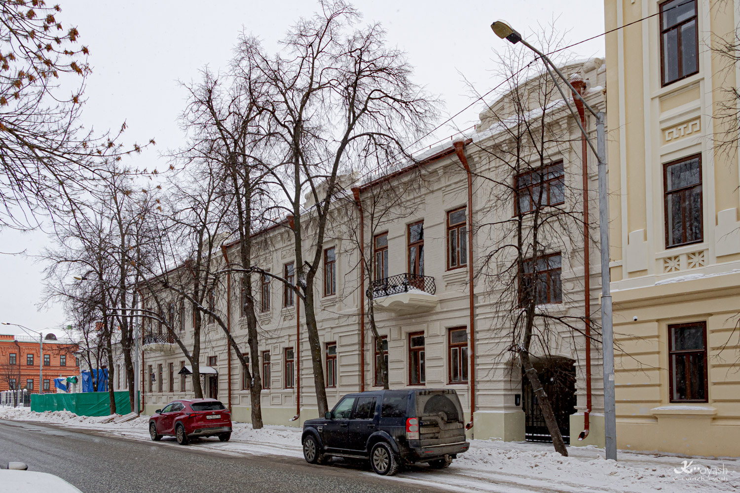 Kasan, Улица Муштари, 22