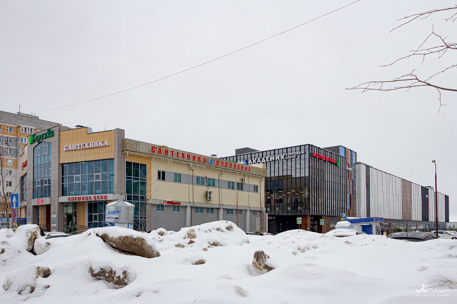 Казань, Улица Академика Глушко, 16Б; Улица Академика Глушко, 16Г