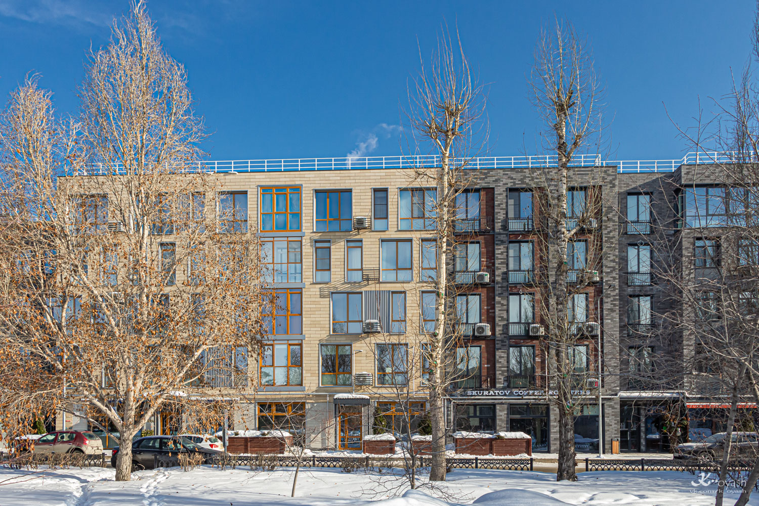 Kaasan, Улица Николая Столбова, 1 / Улица Галиаскара Камала, 3