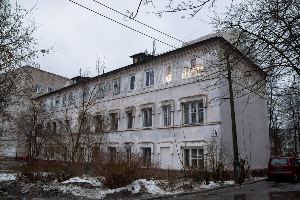 Химки, Микрорайон Сходня, Улица Фрунзе, 44