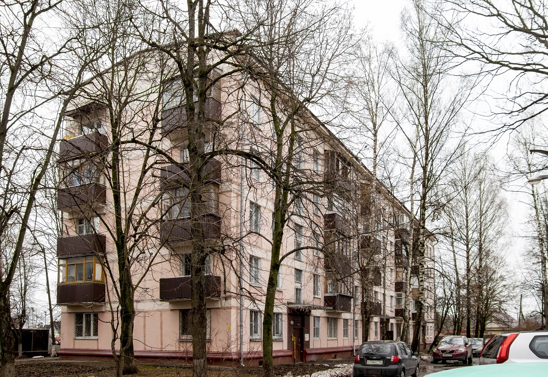 Химки, Микрорайон Сходня, Улица Чапаева, 30