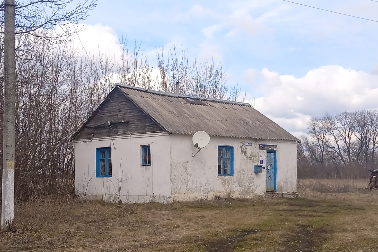 Панинский район, прочие н.п., с. Ивановка 1-ая, Проспект Революции, 2