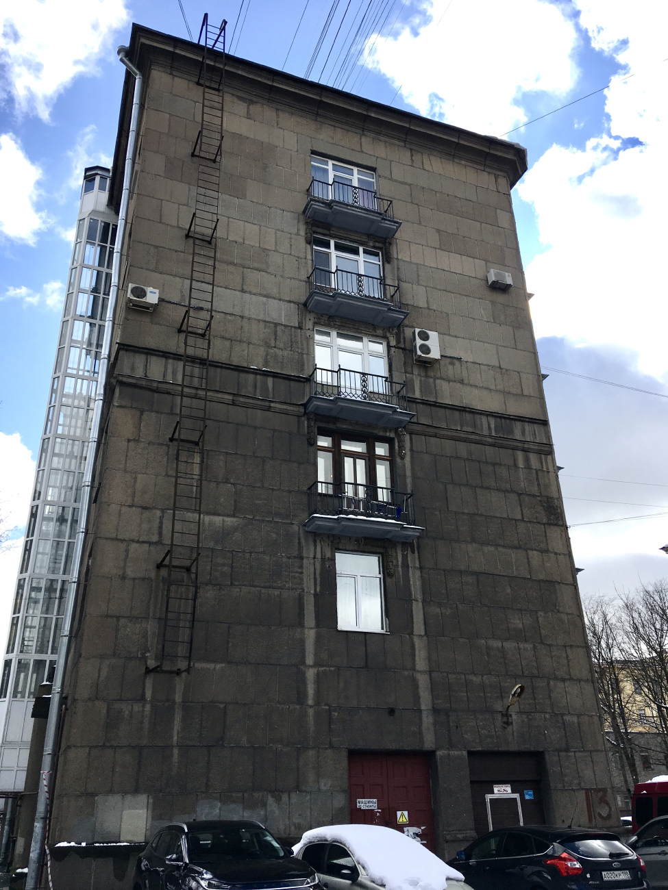 Санкт-Петербург, Свеаборгская улица, 13