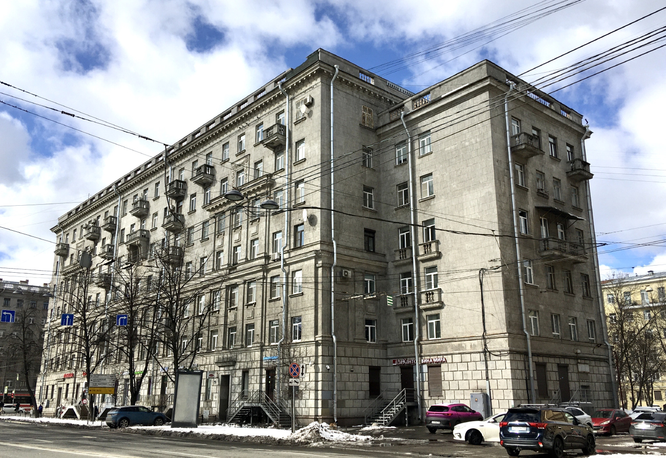 Sankt Petersburg, Московский проспект, 186 / Кузнецовская улица, 34