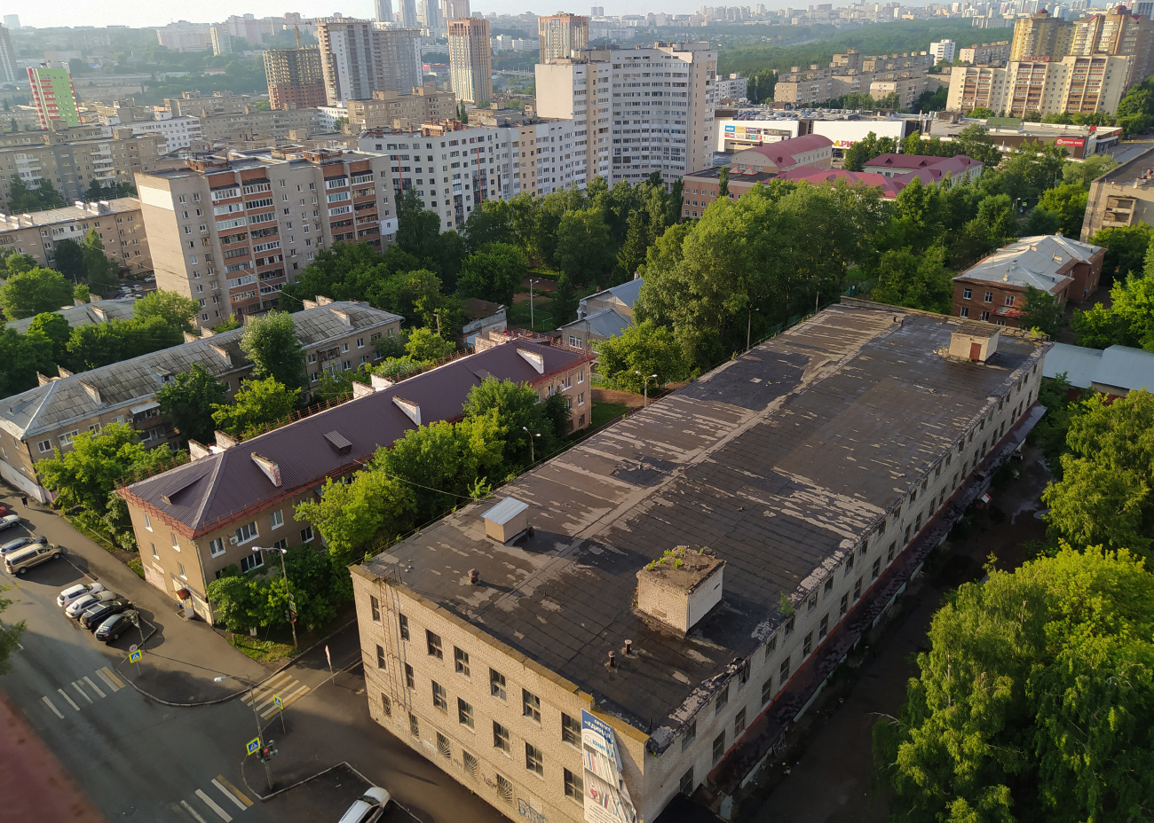 Уфа, Обская улица, 16/1; Красноводская улица, 9 / Обская улица, 12; Красноводская улица, 18 / Обская улица, 10; Красноводская улица, 22