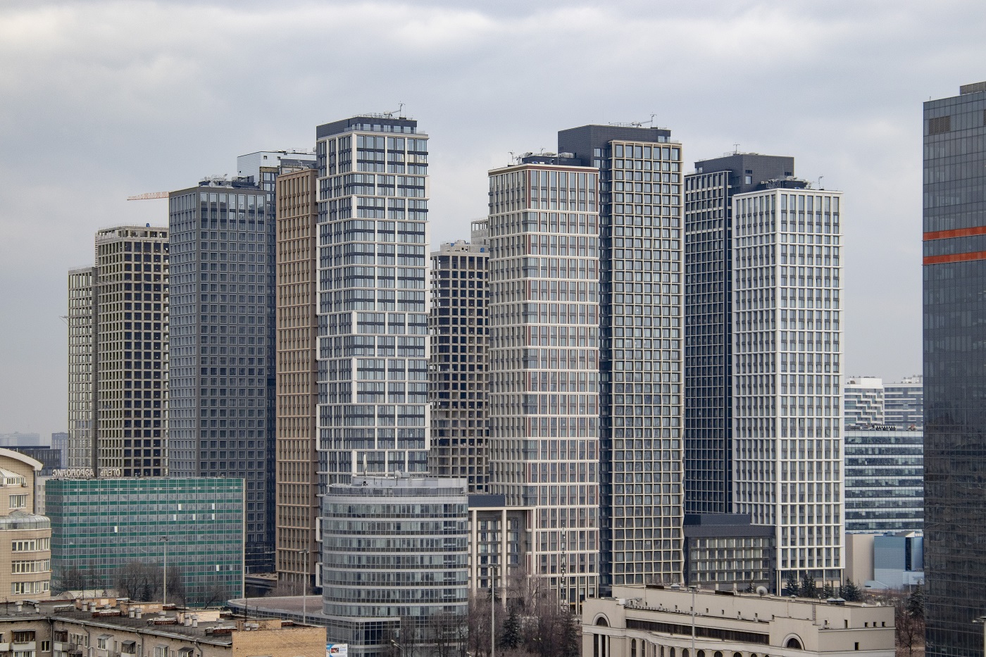 Moscow, Ленинградский проспект, 37 / Улица Александра Гомельского, 6; Ленинградский проспект, 37 / Улица Александра Гомельского, 5; Ленинградский проспект, 37 / Улица Александра Гомельского, 4