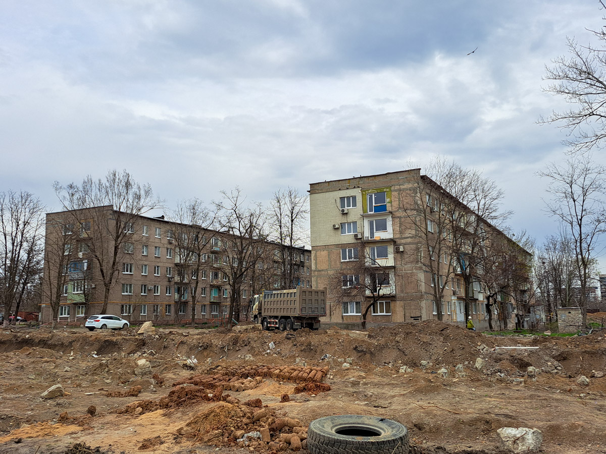 Маріуполь, Проспект Мира, 143А; Проспект Мира, 143