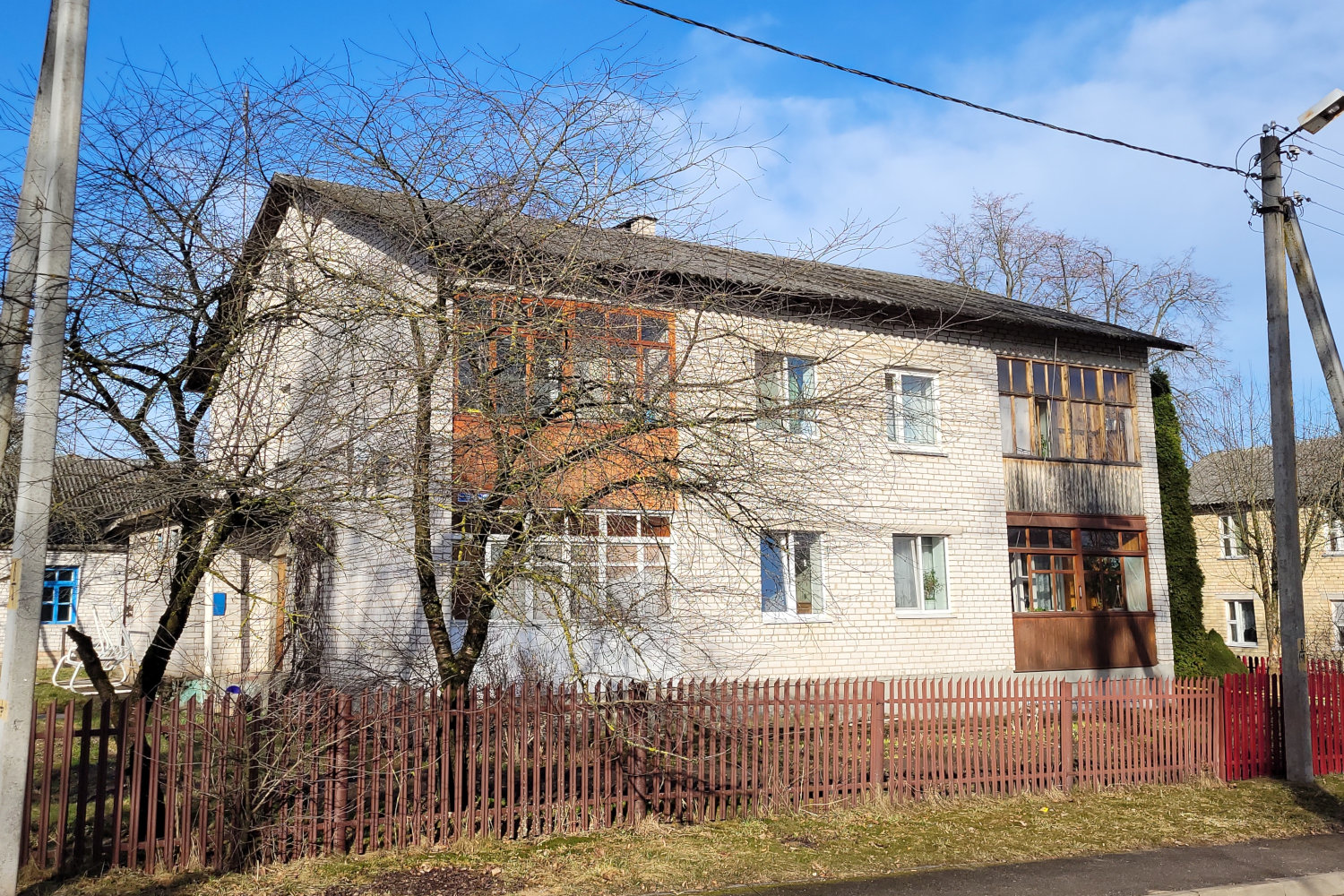 Островец, Зелёная улица, 16