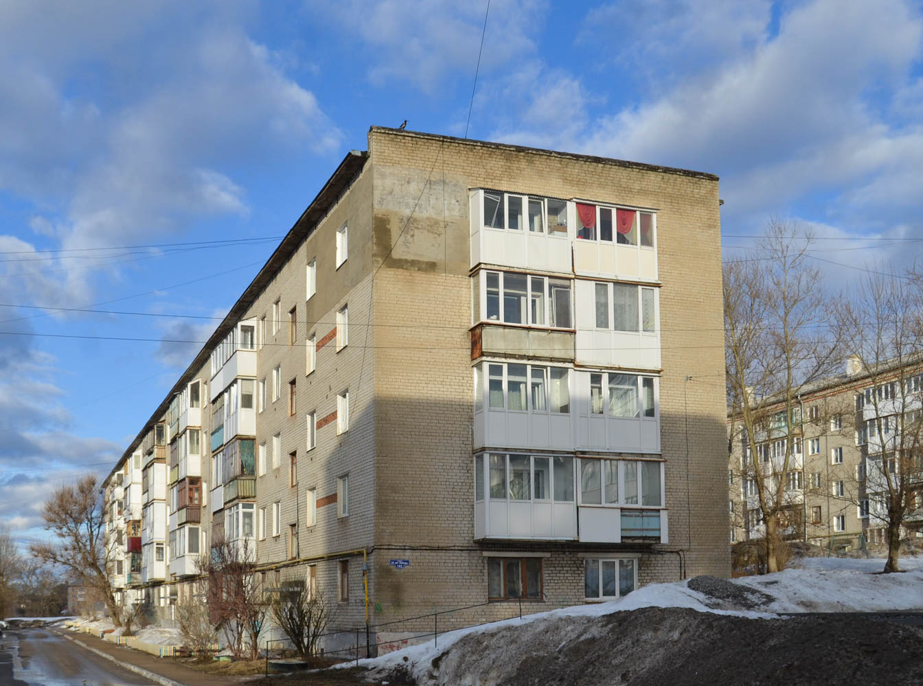 Соликамск, Улица 20-летия Победы, 182