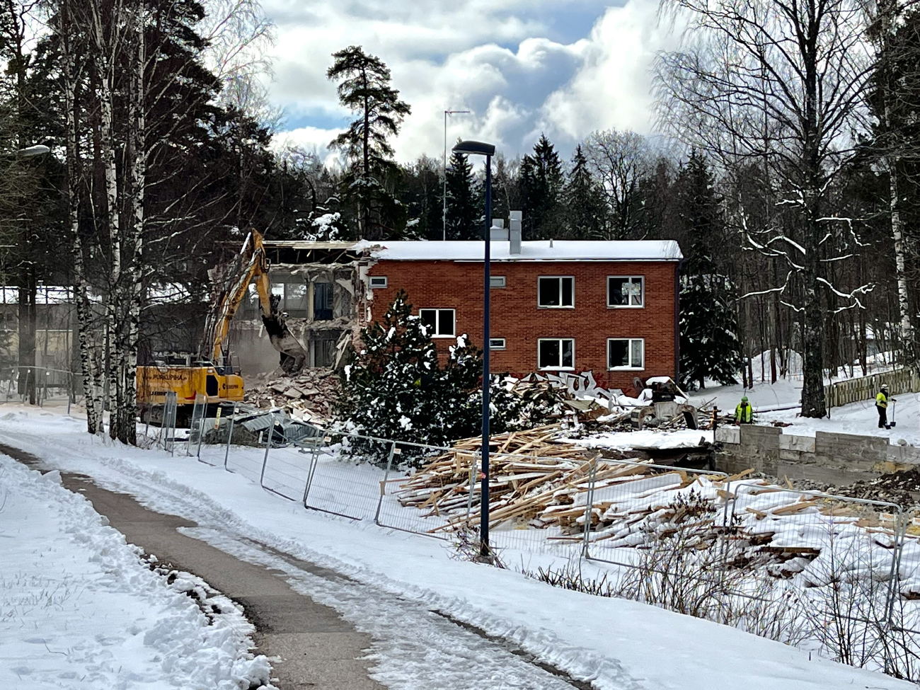 Эспоо, Mäkkylänpolku 6
