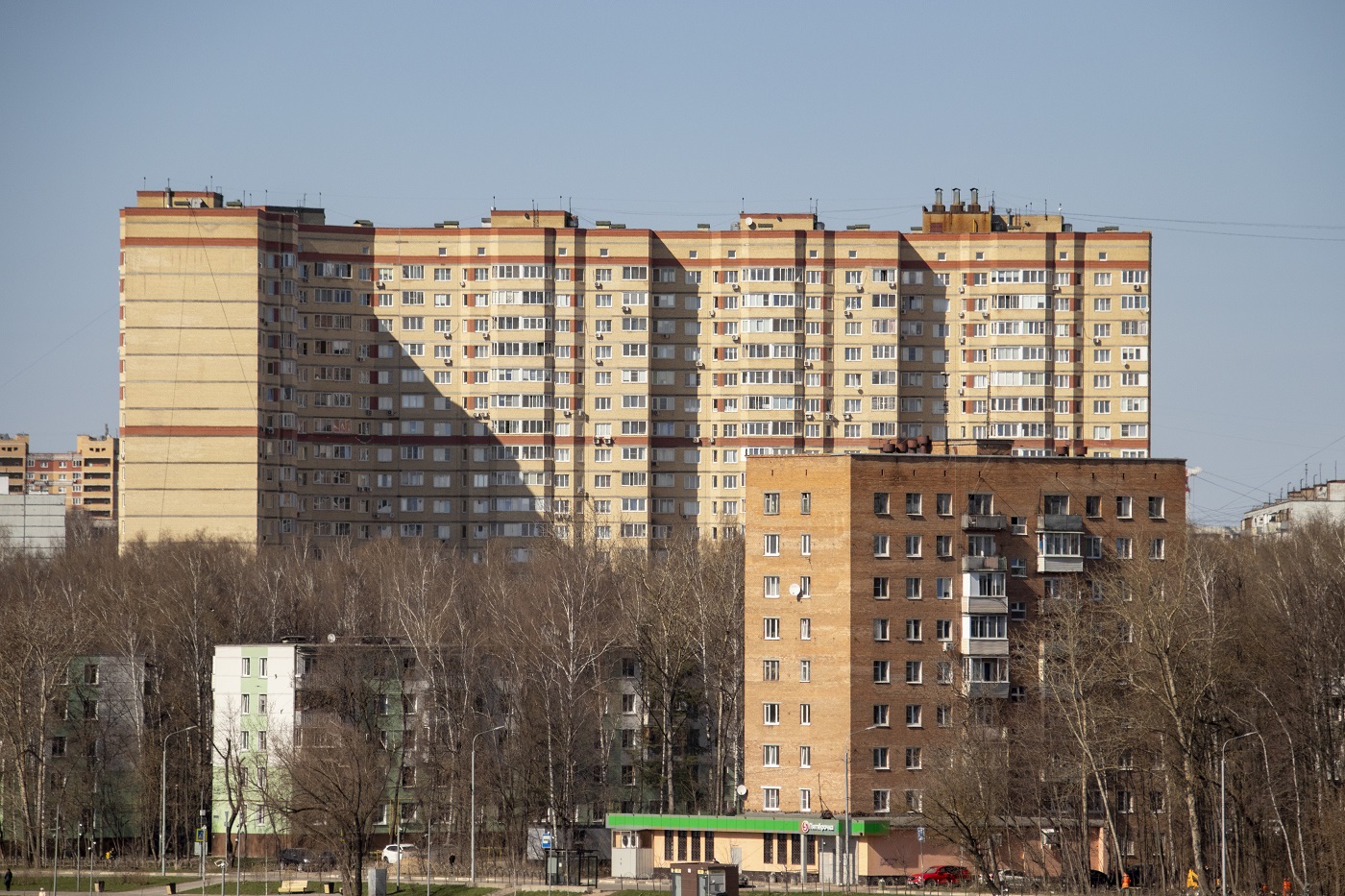 Pushkino, Микрорайон Серебрянка, 46; Микрорайон Серебрянка, 12