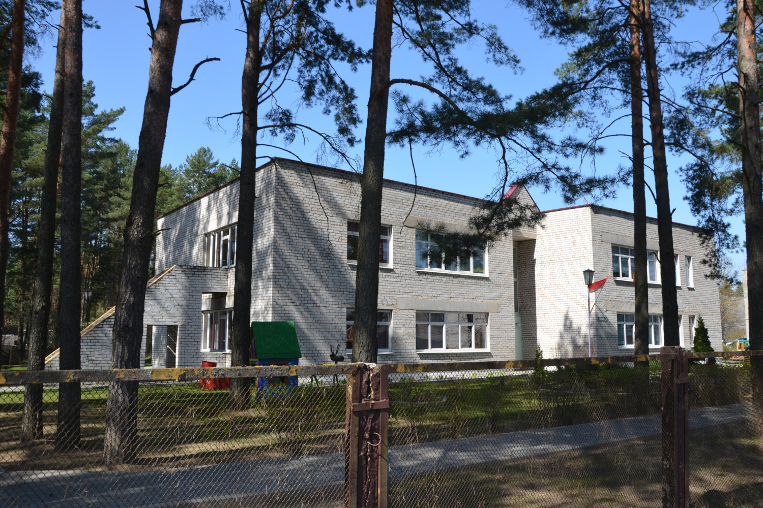 Ольховка, Лесная улица, 1