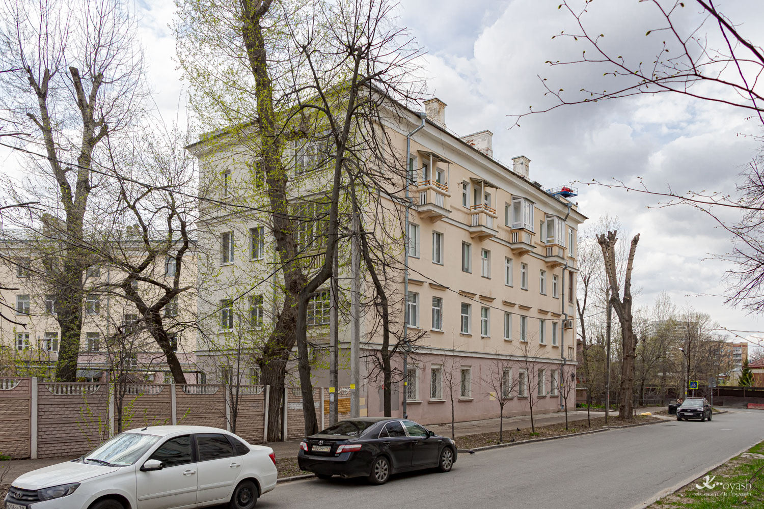 Kazan, Улица Лесгафта, 2 / Улица Айвазовского, 17