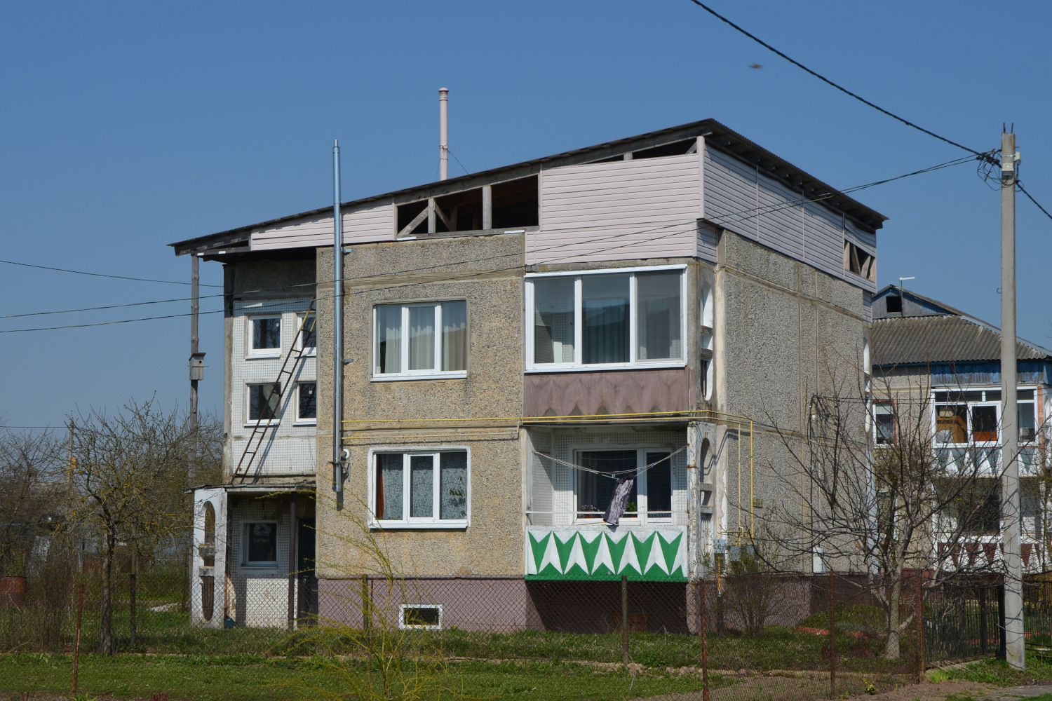 Ворона, Улица Новосёлов, 2