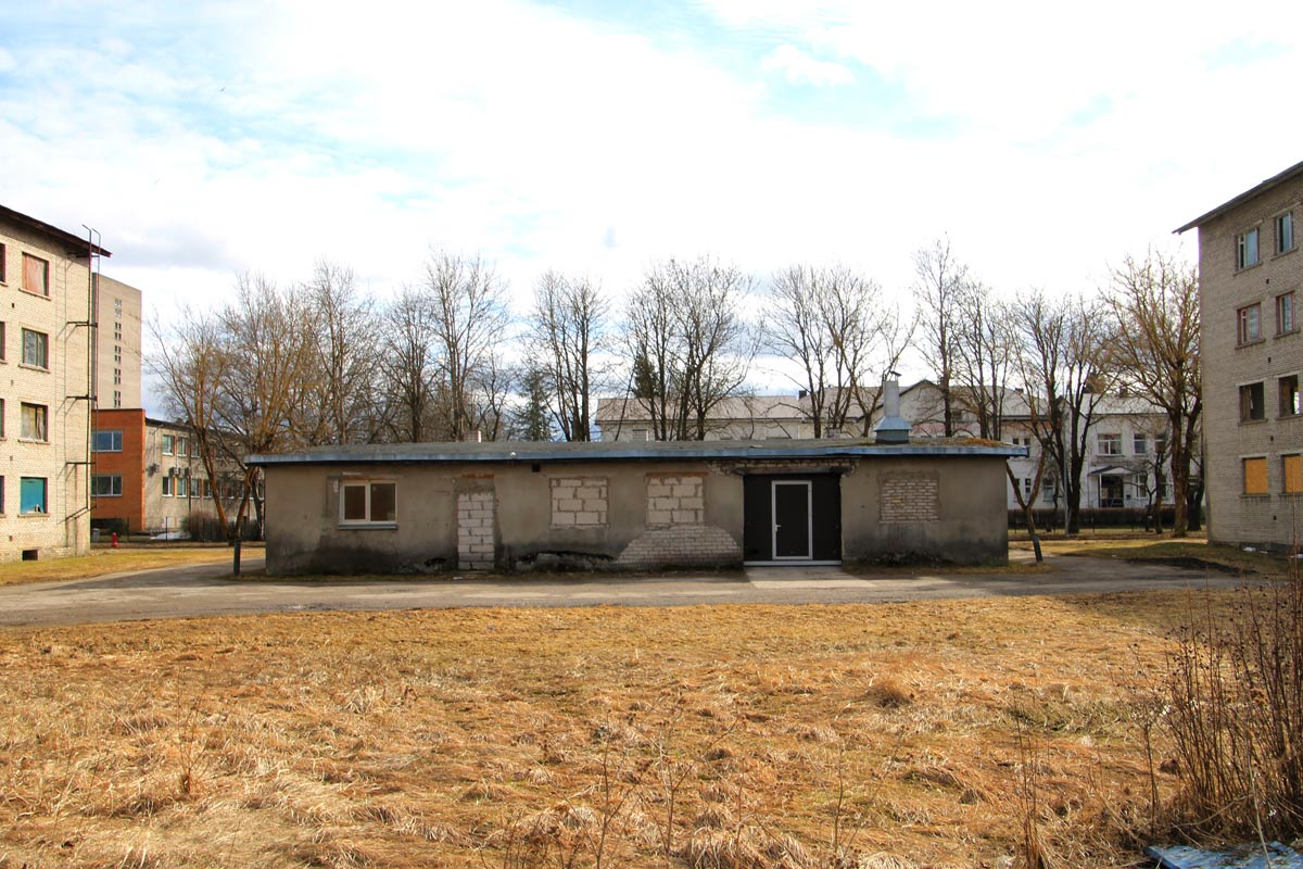 Кивиыли, Keskpuiestee, 47