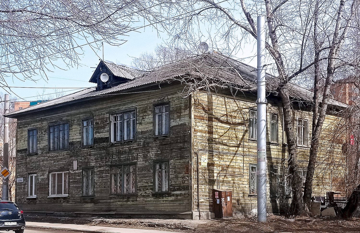 Иркутск, Улица Захарова, 8