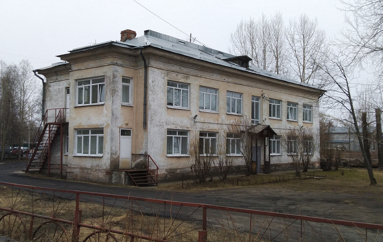 Архангельск, Бассейная улица, 8