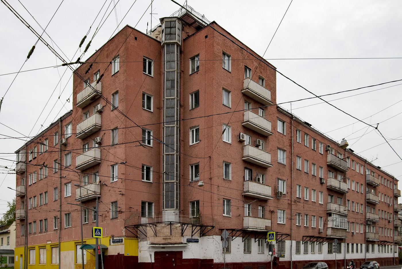 Moscow, Малая Семёновская улица, 15-17 корп. 1