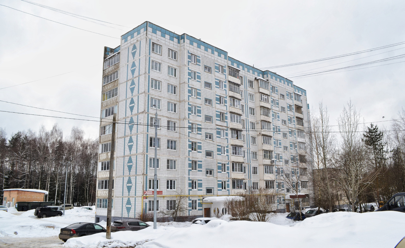 Пересвет, Улица Строителей, 13