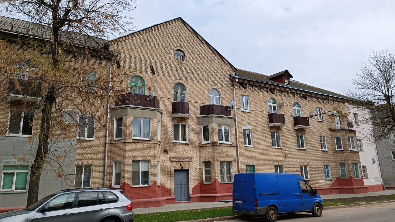 Минск, Улица Нахимова, 8