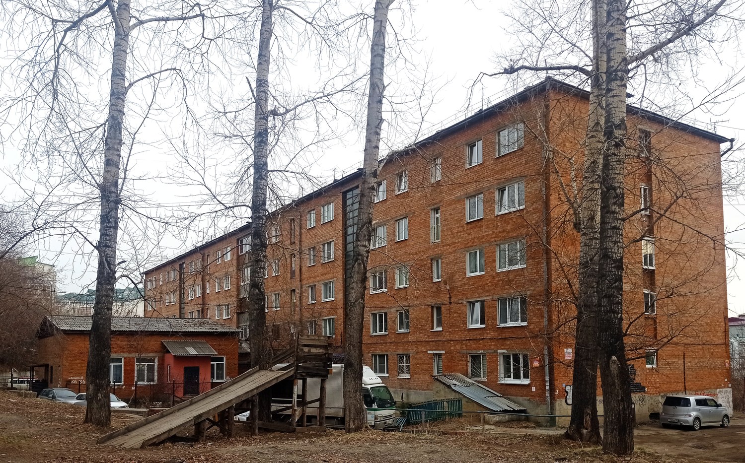 Irkutsk, Улица Бородина, 25