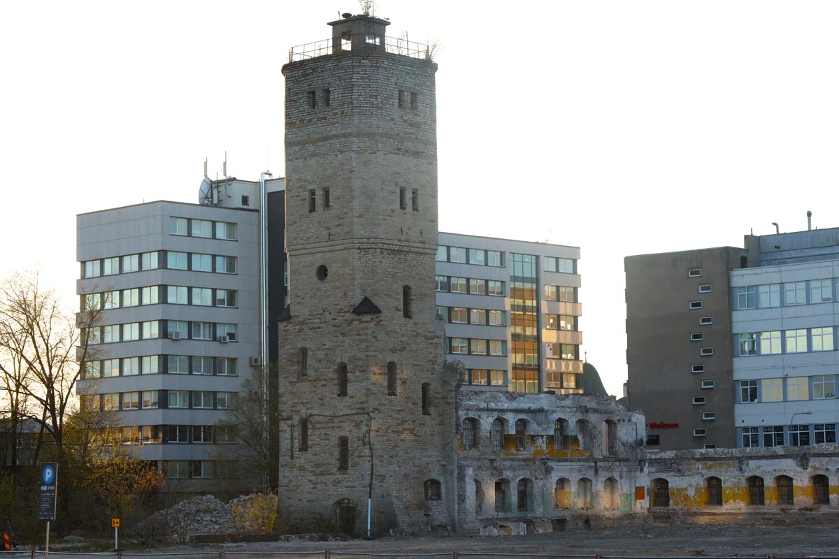 Таллин, Tatari, 51b