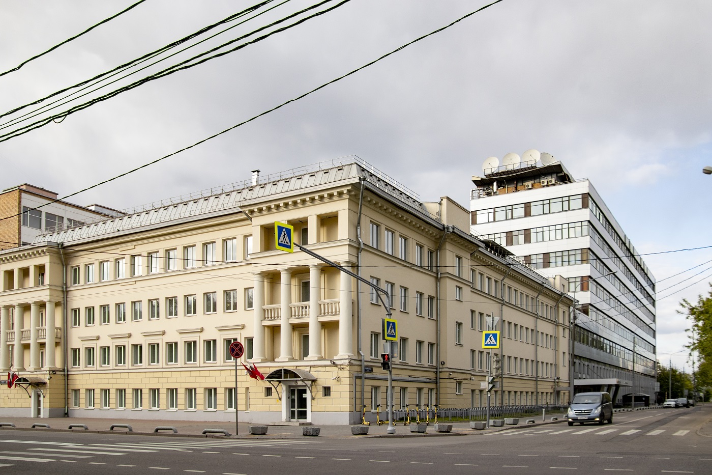 Москва, Улица 8 Марта, 10 стр. 14; Улица 8 Марта, 10 стр. 2