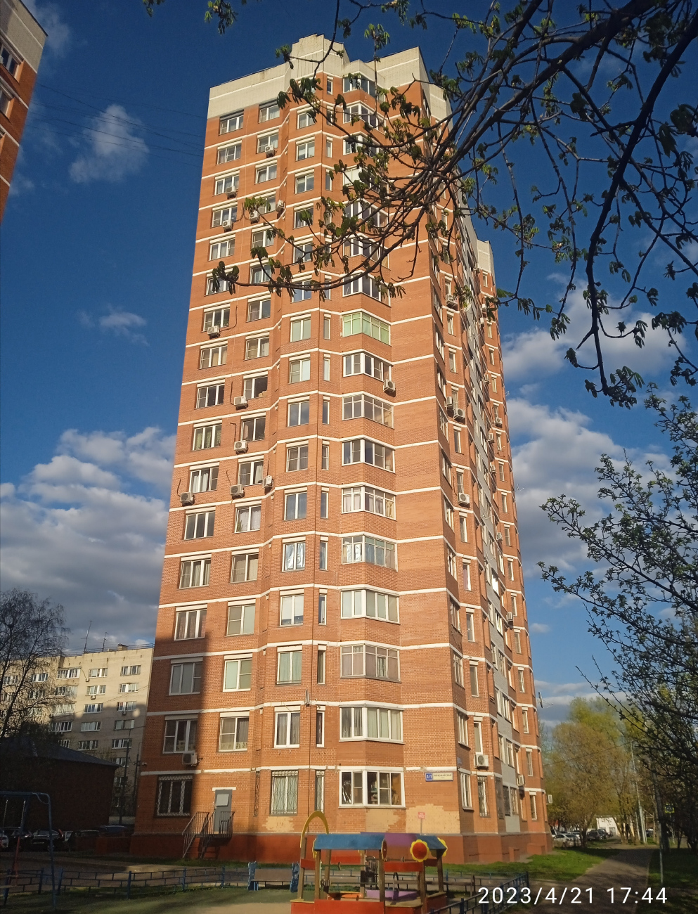 Щербинка, Первомайская улица, 3 корп. 1