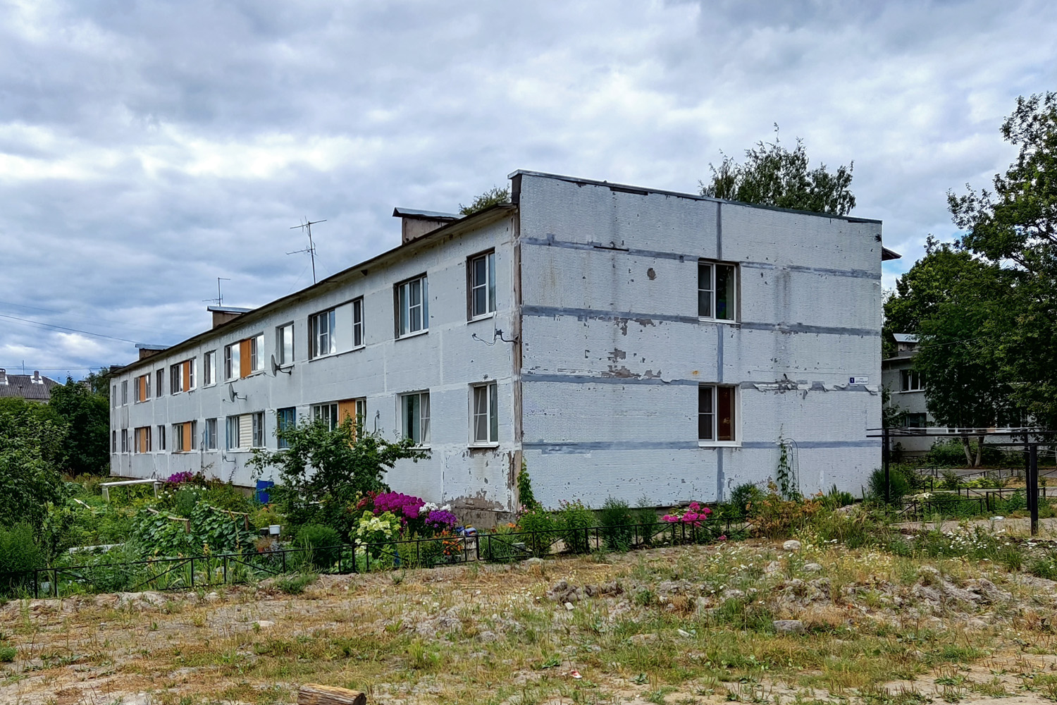 Приозерский район, прочие н. п., Плодовое, Центральная улица, 1