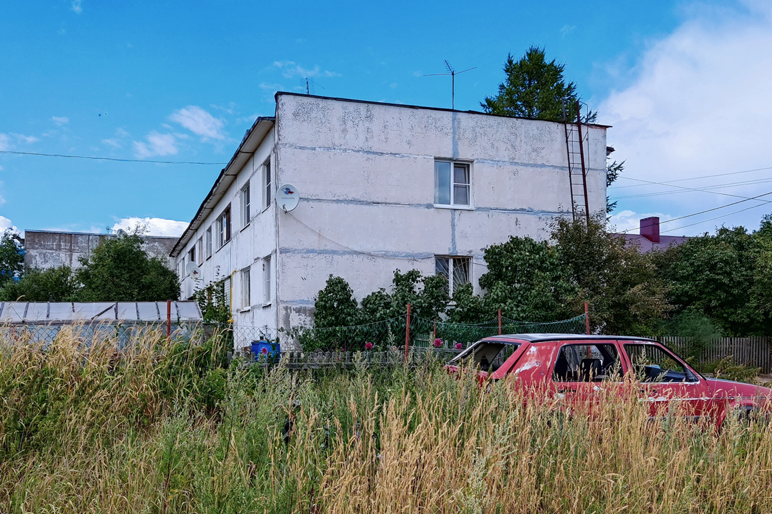 Приозерский район, прочие н. п., Плодовое, Школьная улица, 13