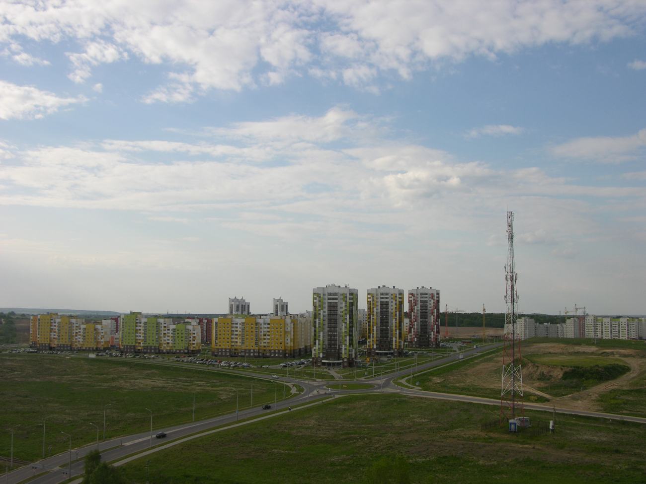 Гродно, Асфальтная улица, 59; Асфальтная улица, 61; Асфальтная улица, 63; Улица Виктора Глухова, 1; Улица Виктора Глухова, 3; Улица Виктора Глухова, 5; Улица Виктора Глухова, 9; Улица Виктора Глухова, 11; Улица Валентины Макаровой, 18. Гродно — Панорамы
