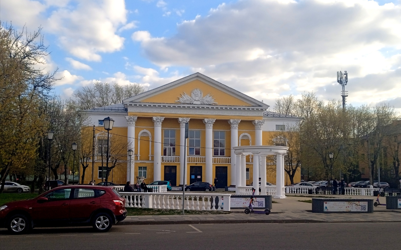 Shcherbinka, Театральная улица, 1А; Театральная улица, 1А*