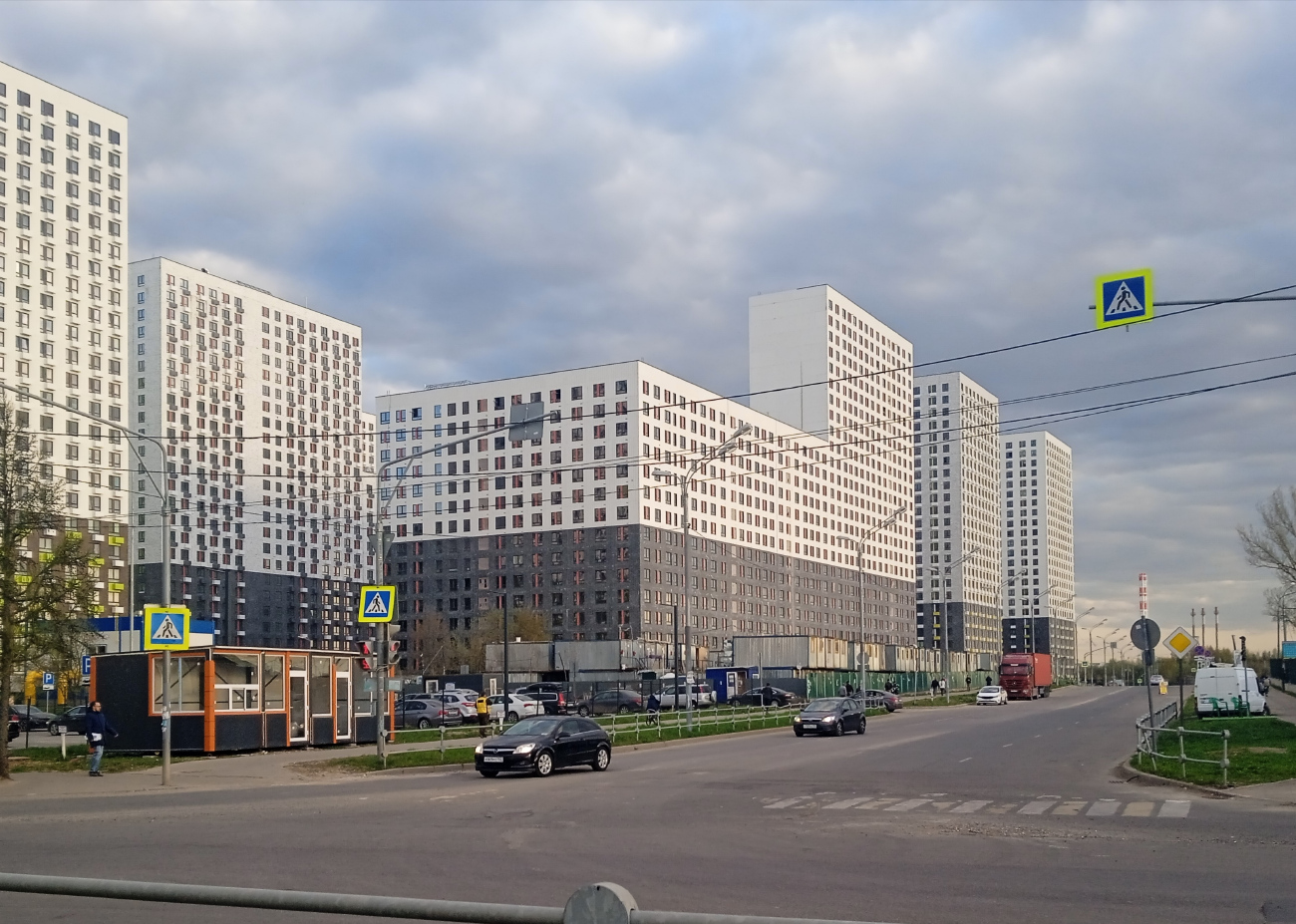 Ленинский городской округ, прочие н.п., пос. Дрожжино, Новое шоссе, 2 корп. 1; пос. Дрожжино, Жилой комплекс Бутово Парк 2, 26