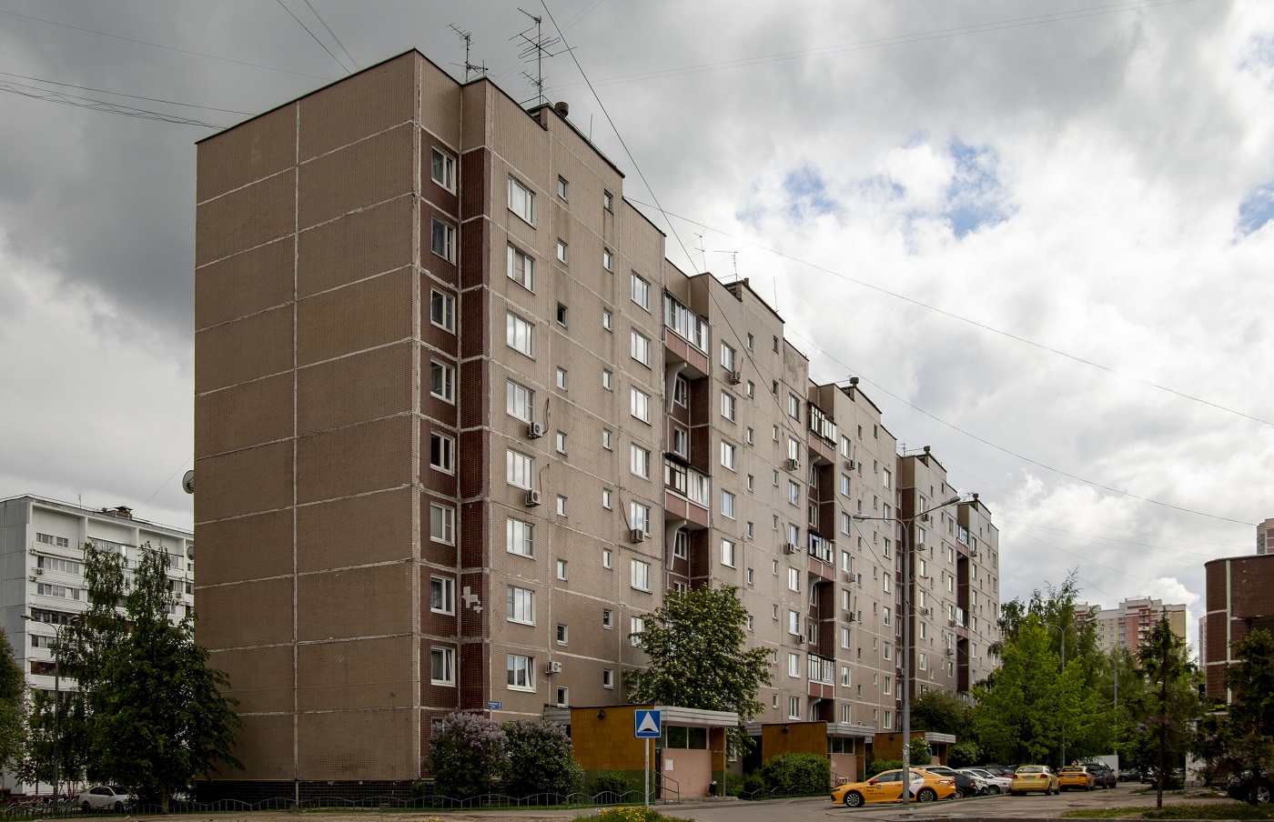 Ленинский городской округ, прочие н.п., пос. Новодрожжино, 9 корп. 1; пос. Новодрожжино, 9 корп. 2