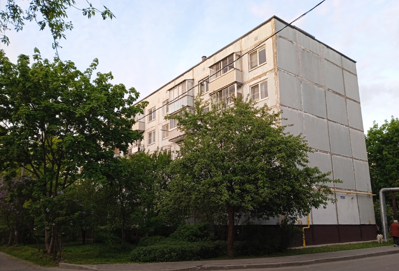 Щербинка, Пос. Гарнизон Остафьево, Улица Космонавтов, 1