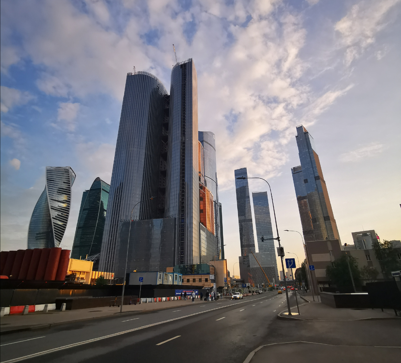 Москва, Пресненская набережная, 2А; Пресненская набережная, 4; 1-й Красногвардейский проезд, 22 стр. 1; 1-й Красногвардейский проезд, 22 стр. 2