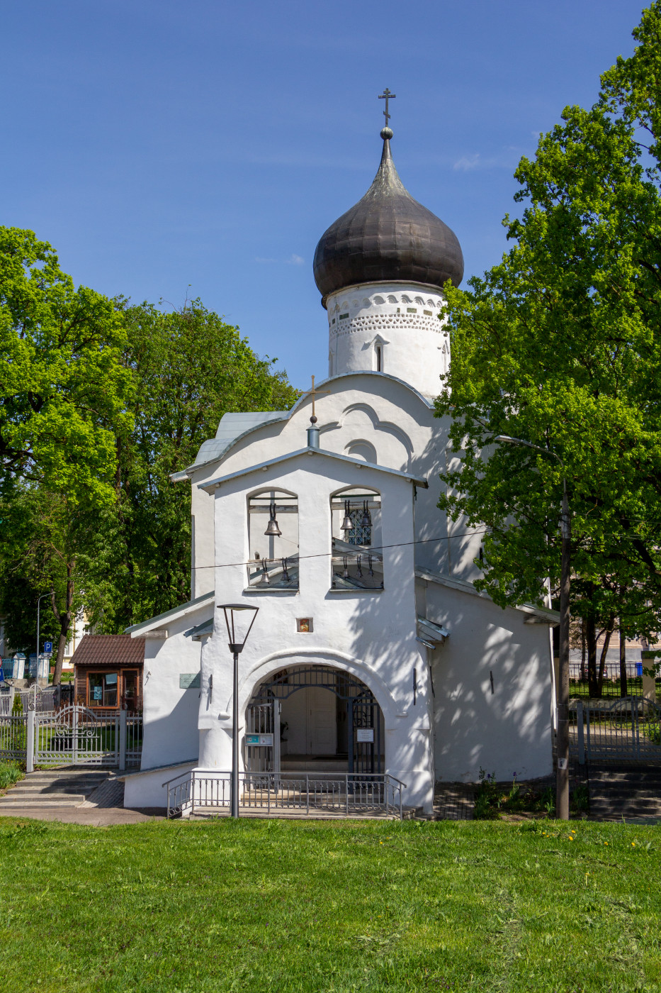 Псков, Георгиевская улица, 1