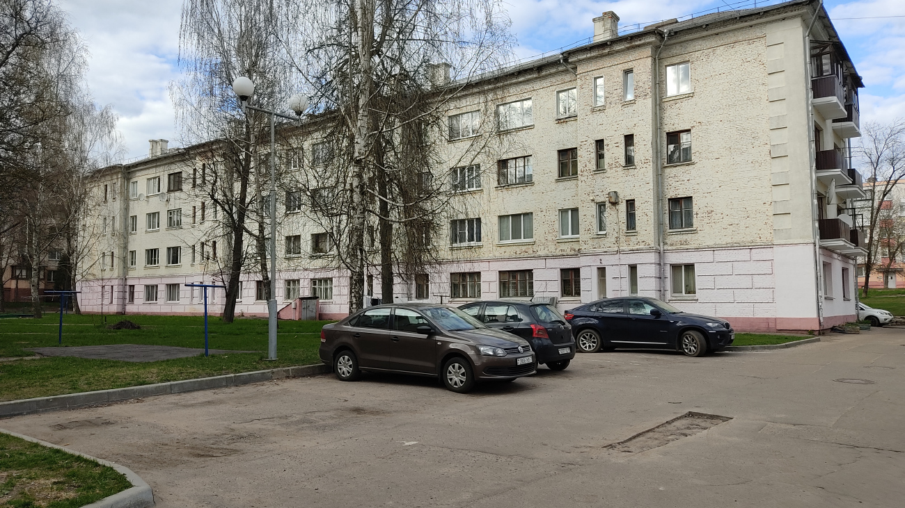 Минск, Улица Карвата, 28