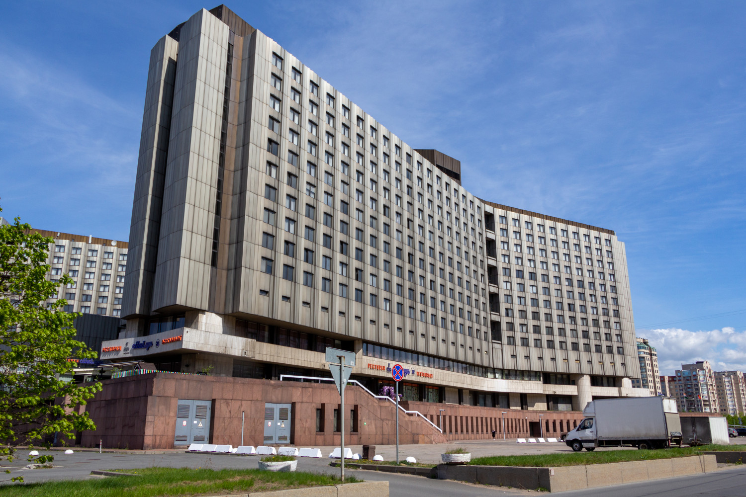 Petersburg, Улица Кораблестроителей, 14