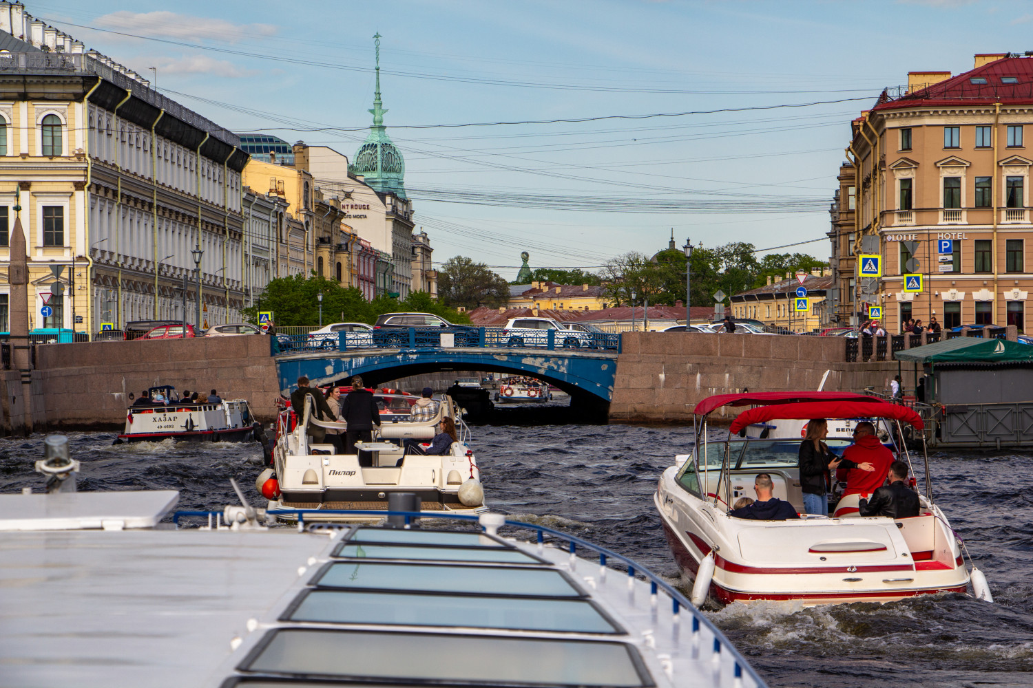 Санкт-Петербург, Синий мост