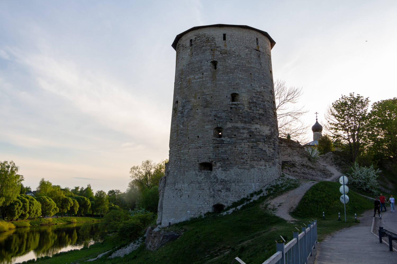 Псков, Гремячая улица, 7*