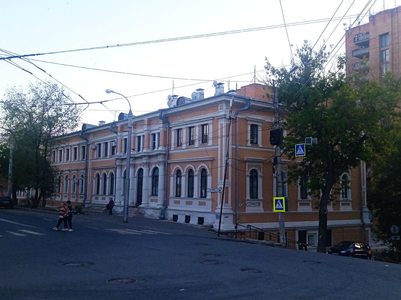 Samara, Улица Алексея Толстого, 50