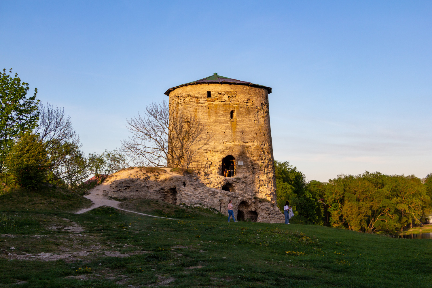 Псков, Гремячая улица, 7*