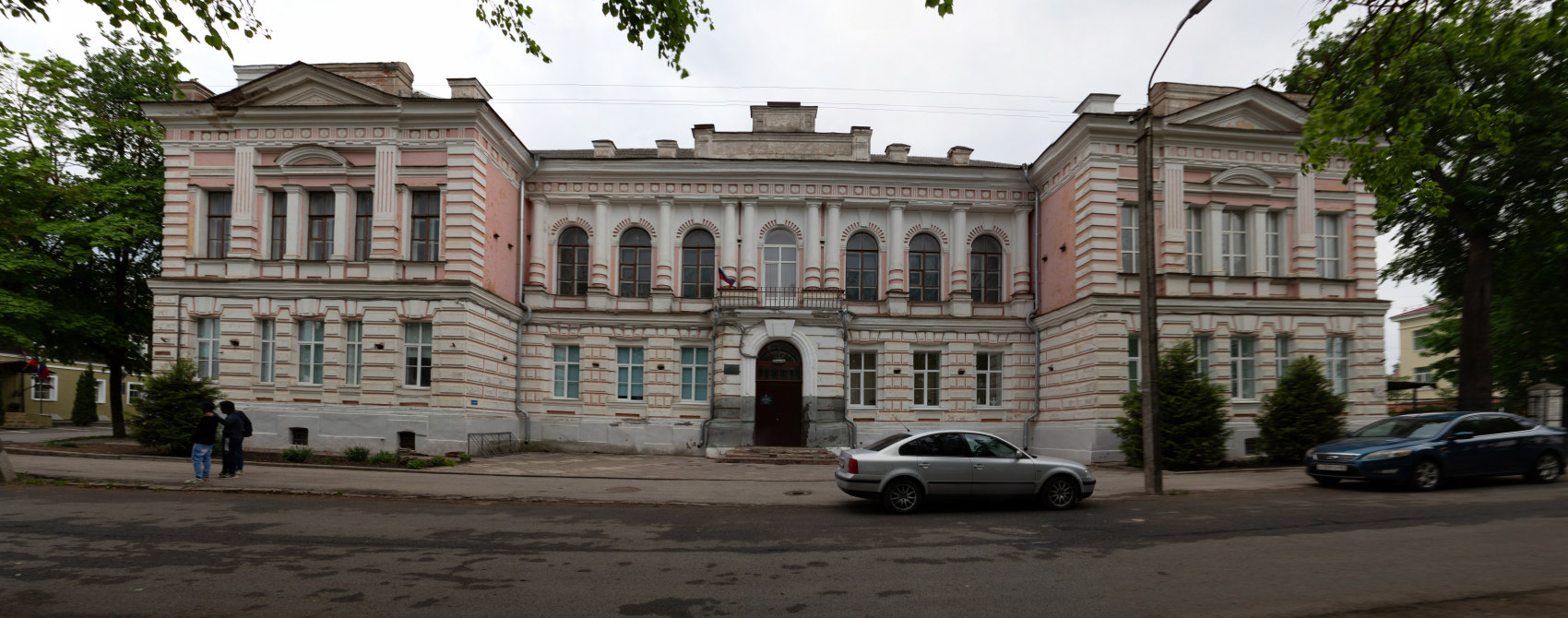 Псков, Красноармейская улица, 1