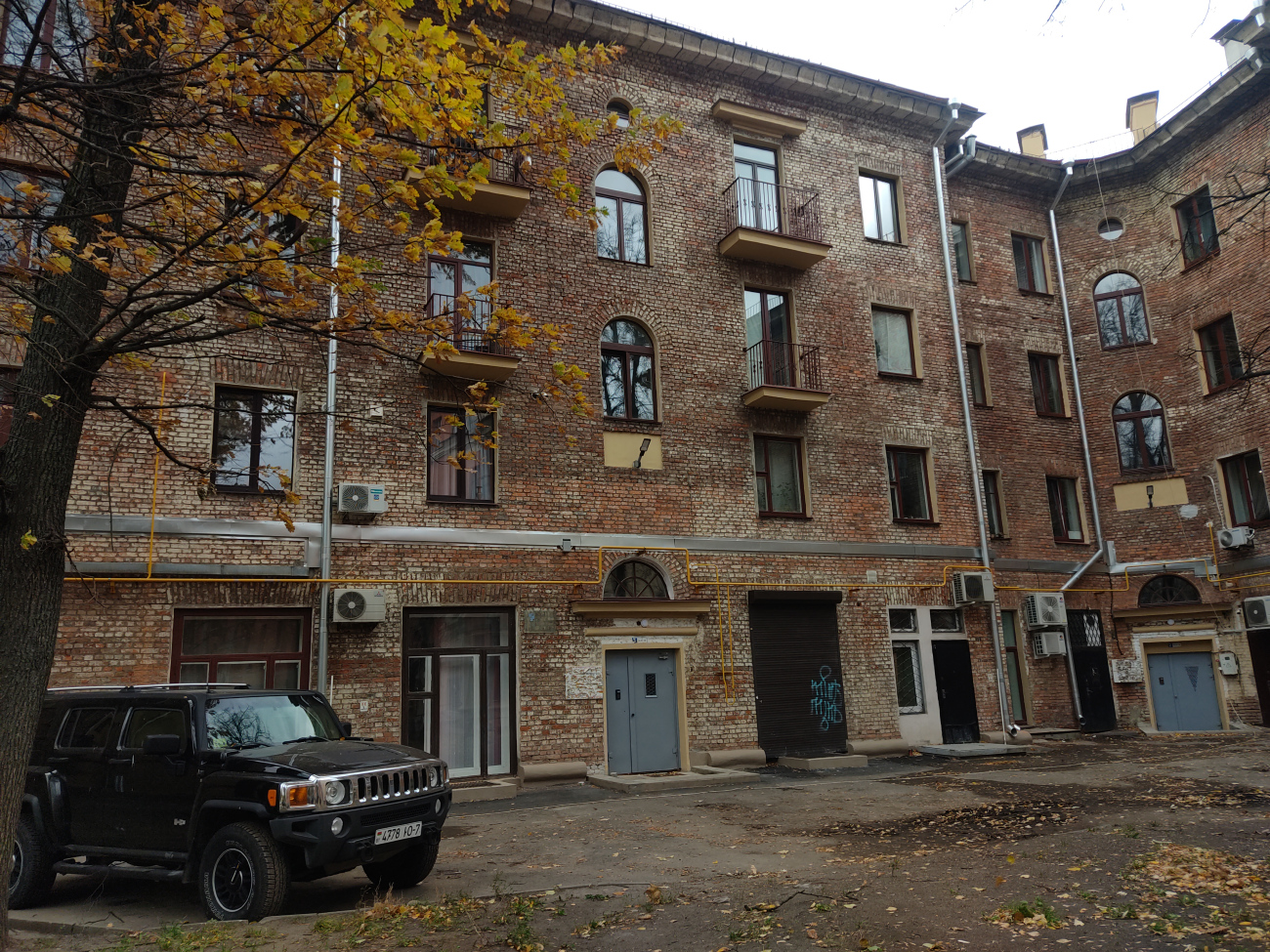 Минск, Улица Свердлова, 26 / Ульяновская улица, 30