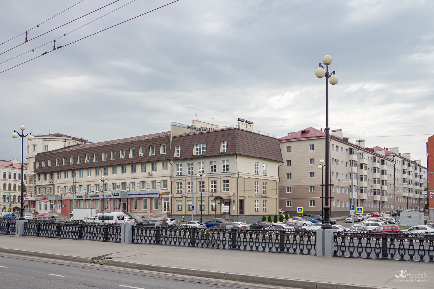 Казань, Лево-Булачная улица, 24 / улица Чернышевского, 20; Переулок Кирова, 3; Переулок Кирова, 5