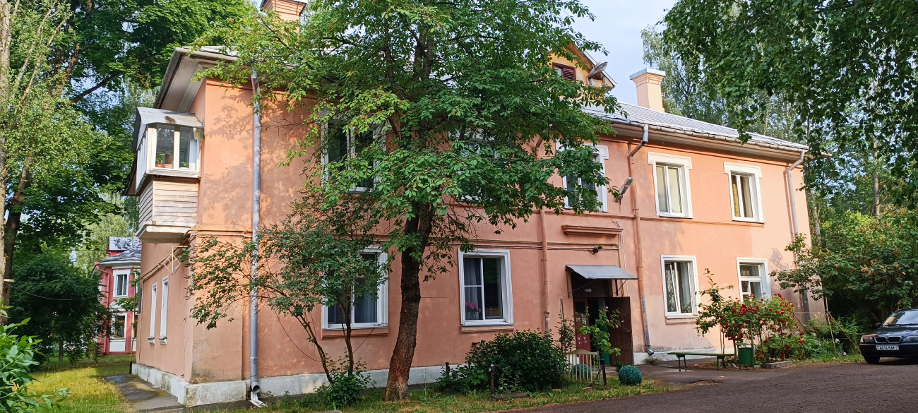 Минск, Улица Маневича, 10