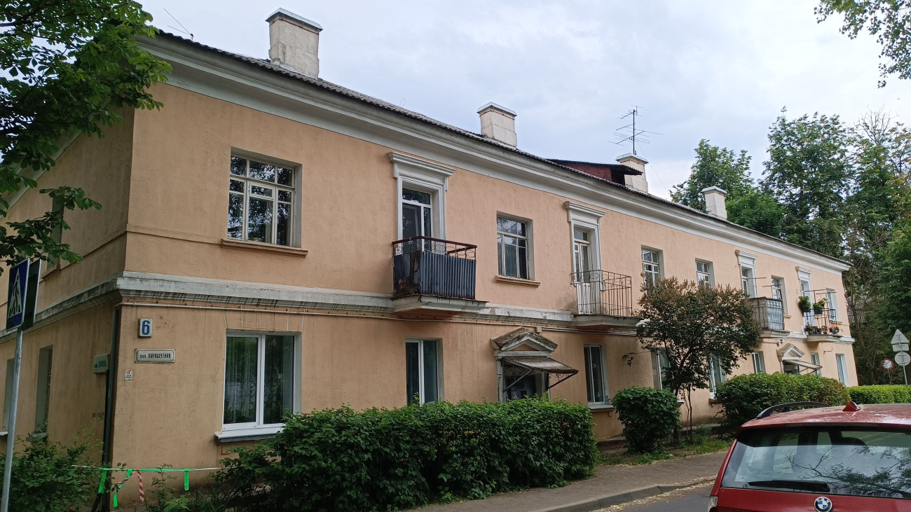 Минск, Улица Папанина, 5 / Парашютная улица, 6